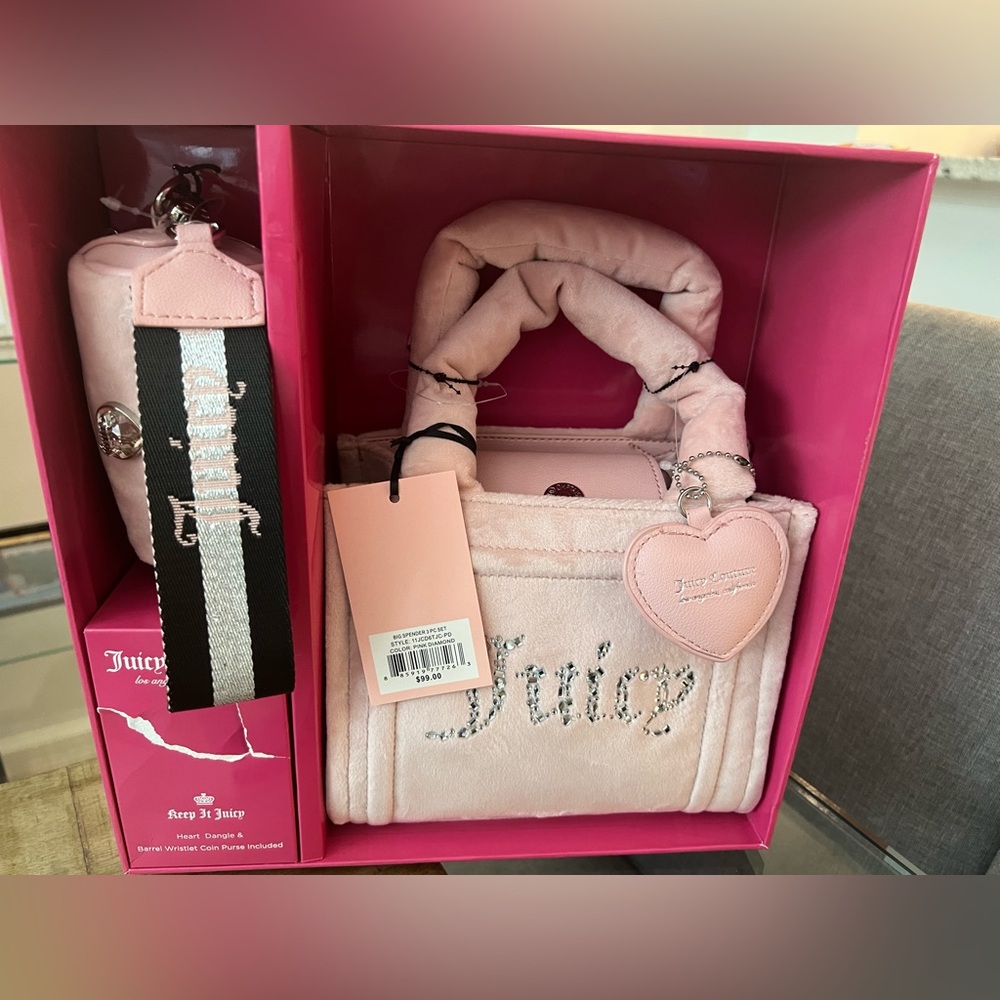 Juicy Couture Light Pink Tote purse with Rhinestone Detail